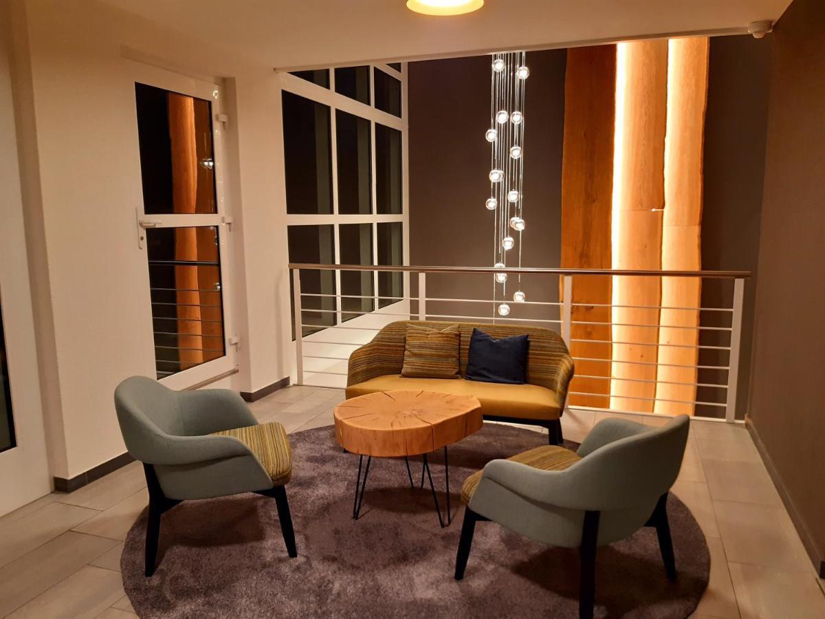 Hotel Urs Und Viktor Bettlach Ngoại thất bức ảnh