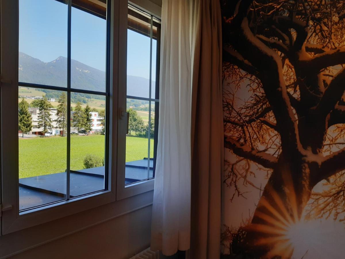 Hotel Urs Und Viktor Bettlach Ngoại thất bức ảnh