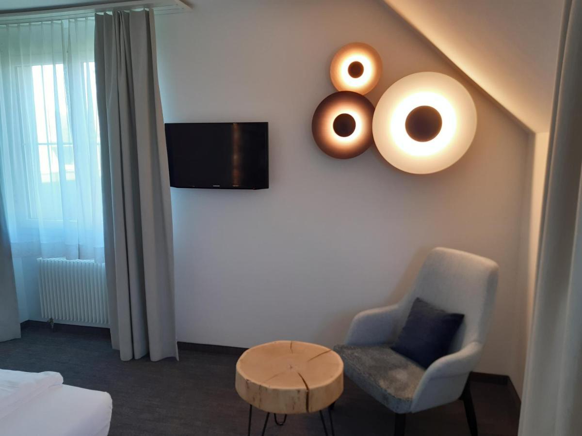 Hotel Urs Und Viktor Bettlach Ngoại thất bức ảnh