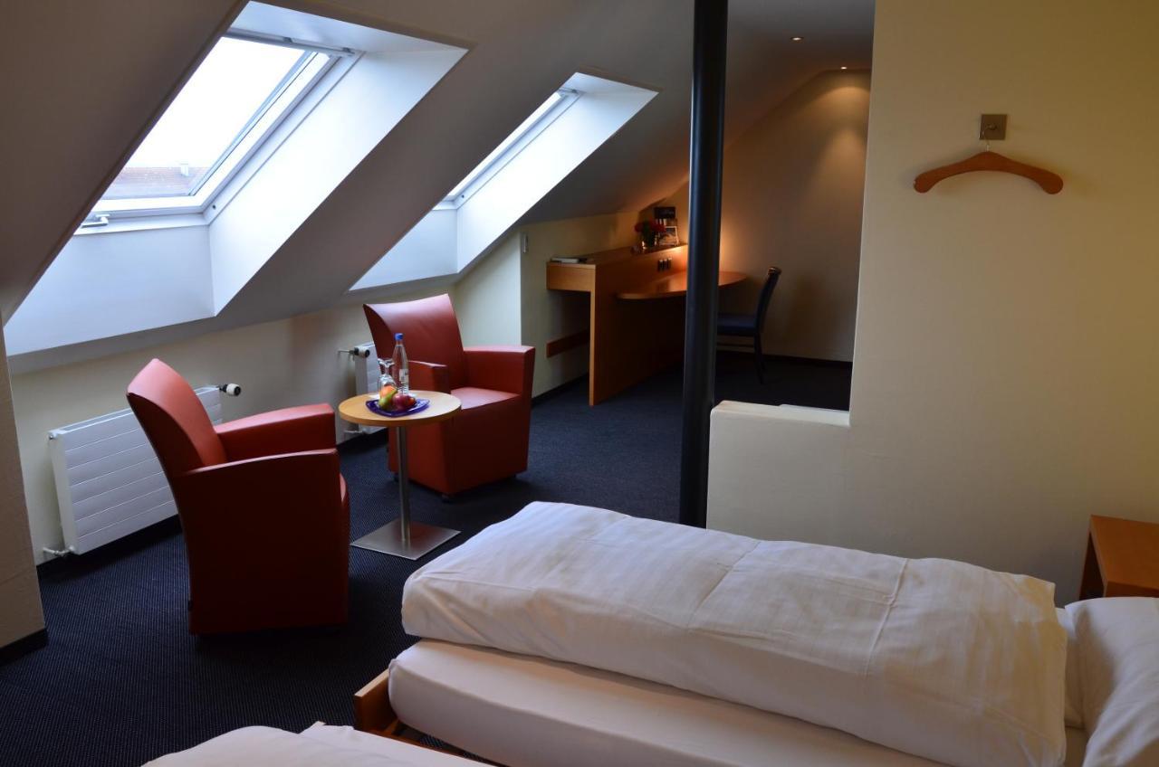 Hotel Urs Und Viktor Bettlach Ngoại thất bức ảnh
