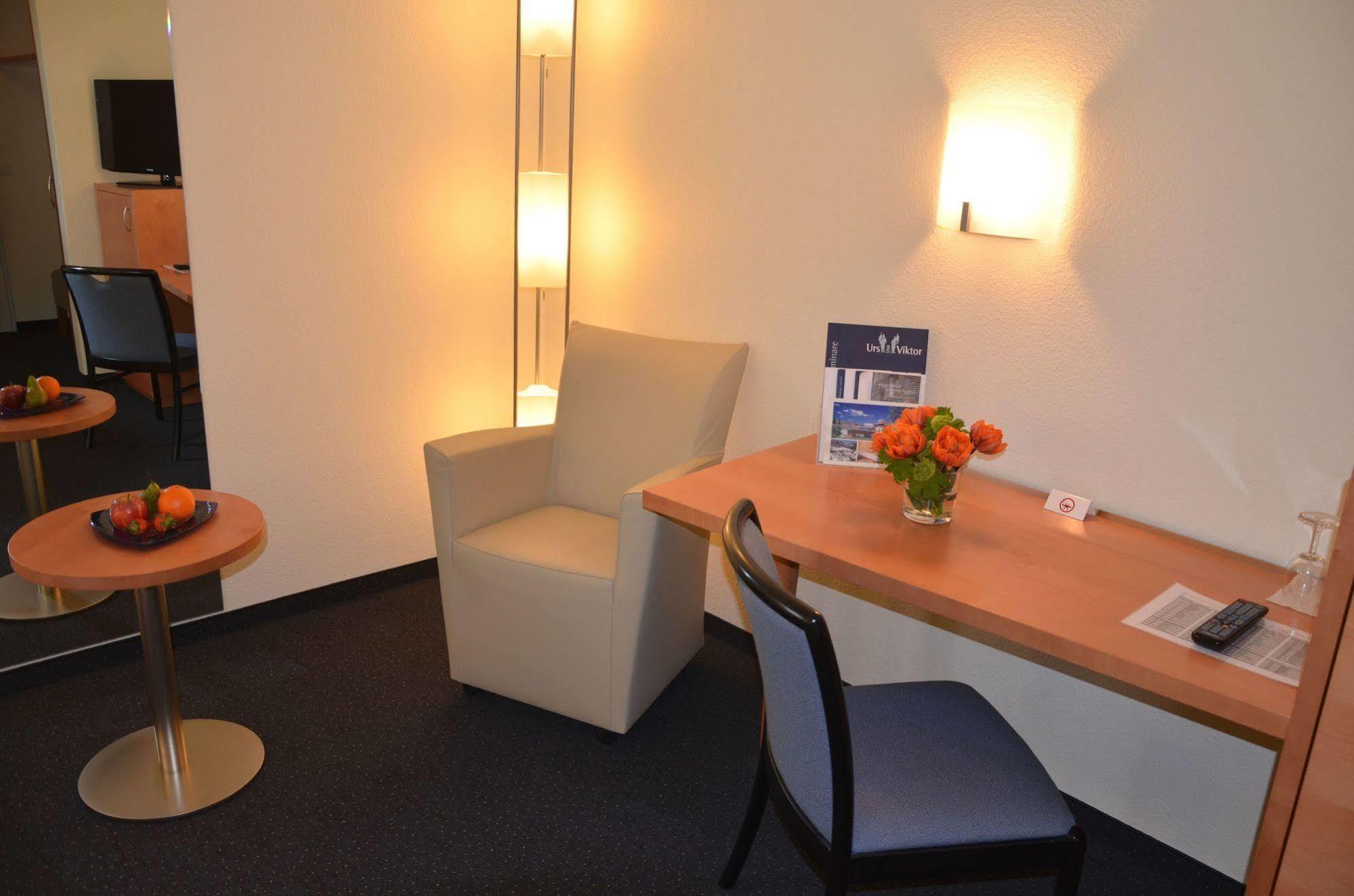 Hotel Urs Und Viktor Bettlach Ngoại thất bức ảnh